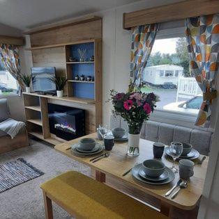 Emi'S Caravan Port Seton Экстерьер фото